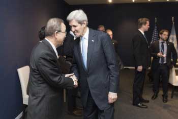 Ban Ki-moon greets John Kerry Ban Ki-moon greets John Kerry